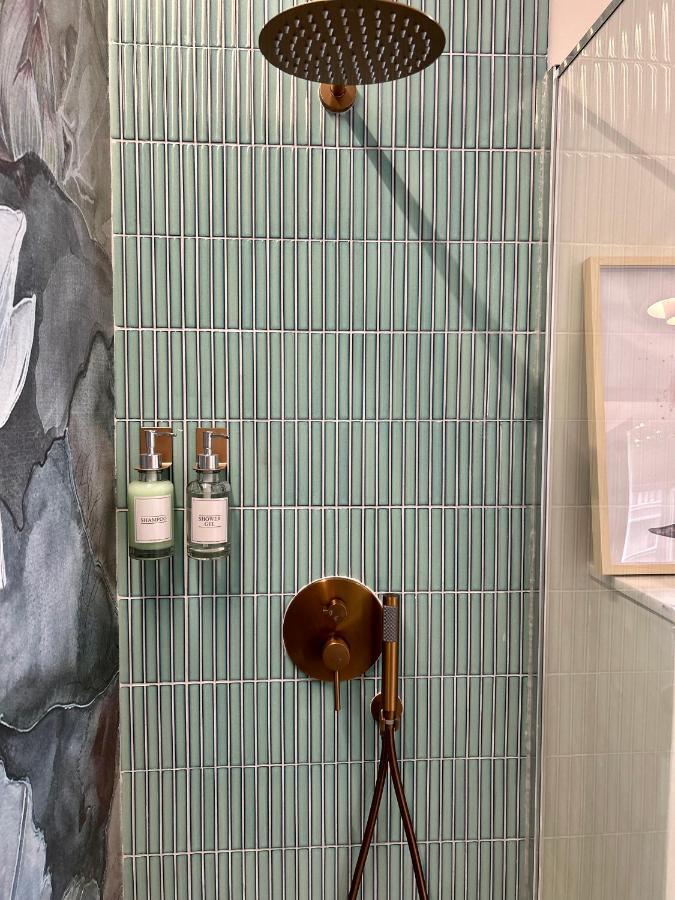 Ultracentral Lux Boutique 1br Ap Near Subway 布加勒斯特